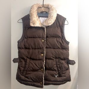 Thrifted, Brown American Eagle Vest with fur.